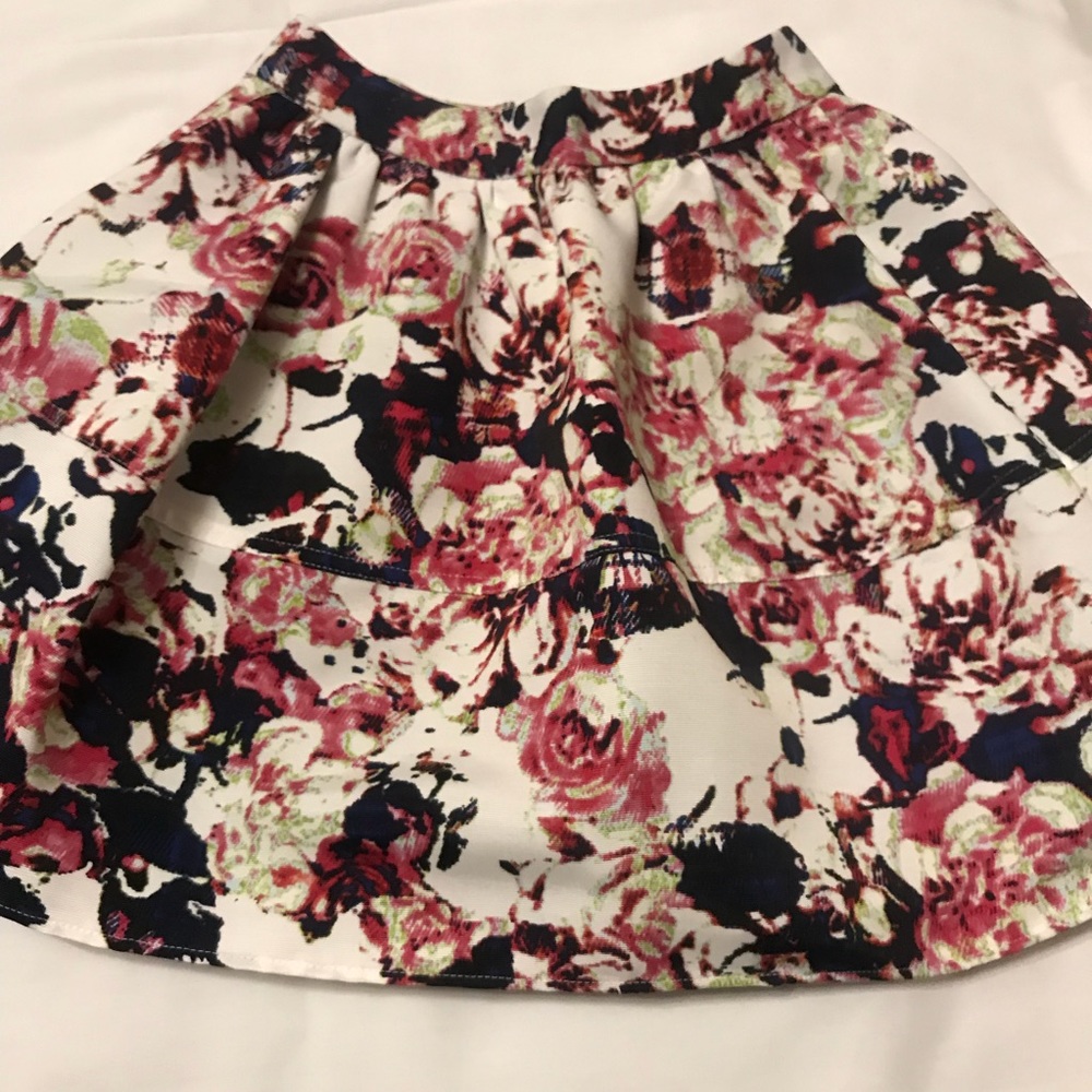 Skirt-Express